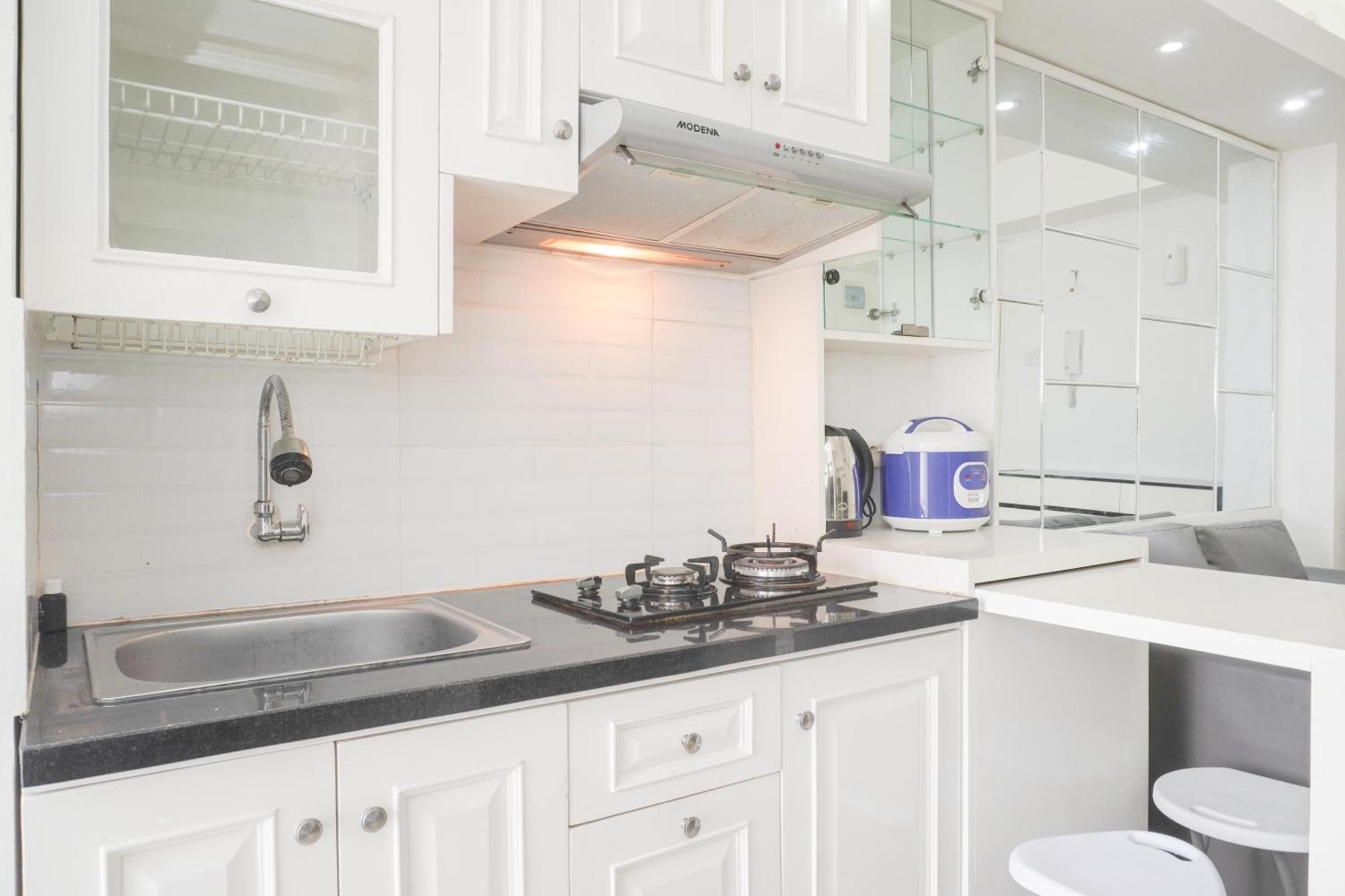 Restful 2br Bassura Near Shopping Mall By Travelio Apartemen